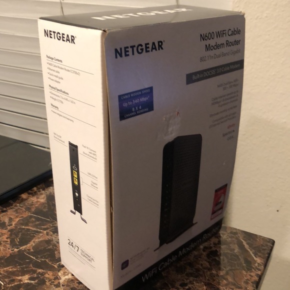 NETGEAR C3700 N600 WiFi CABLE MODEM ROUTER DUAL BAND GIGABIT 340 MBPS FAST ! - Picture 4 of 16